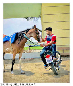 Meet your Posher, Davinder